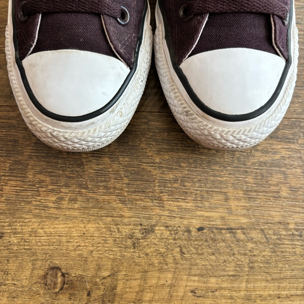 Converse All Star Low Top Purple Sneakers Women’s Size 8 - Picture 2 of 10
